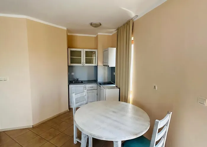 Private In Primea Daire Tsarevo