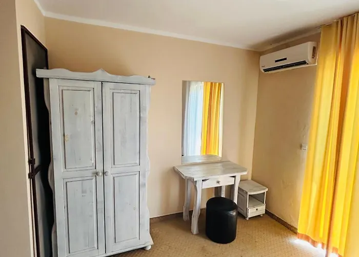 Private In Primea Tsarevo