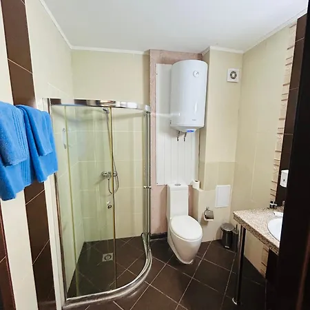 Private In Primea Daire *